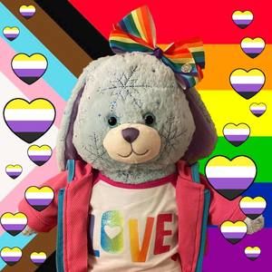 Meet your Posher, Haley